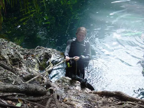 Cenote diving photo from Dos Ojos gallery